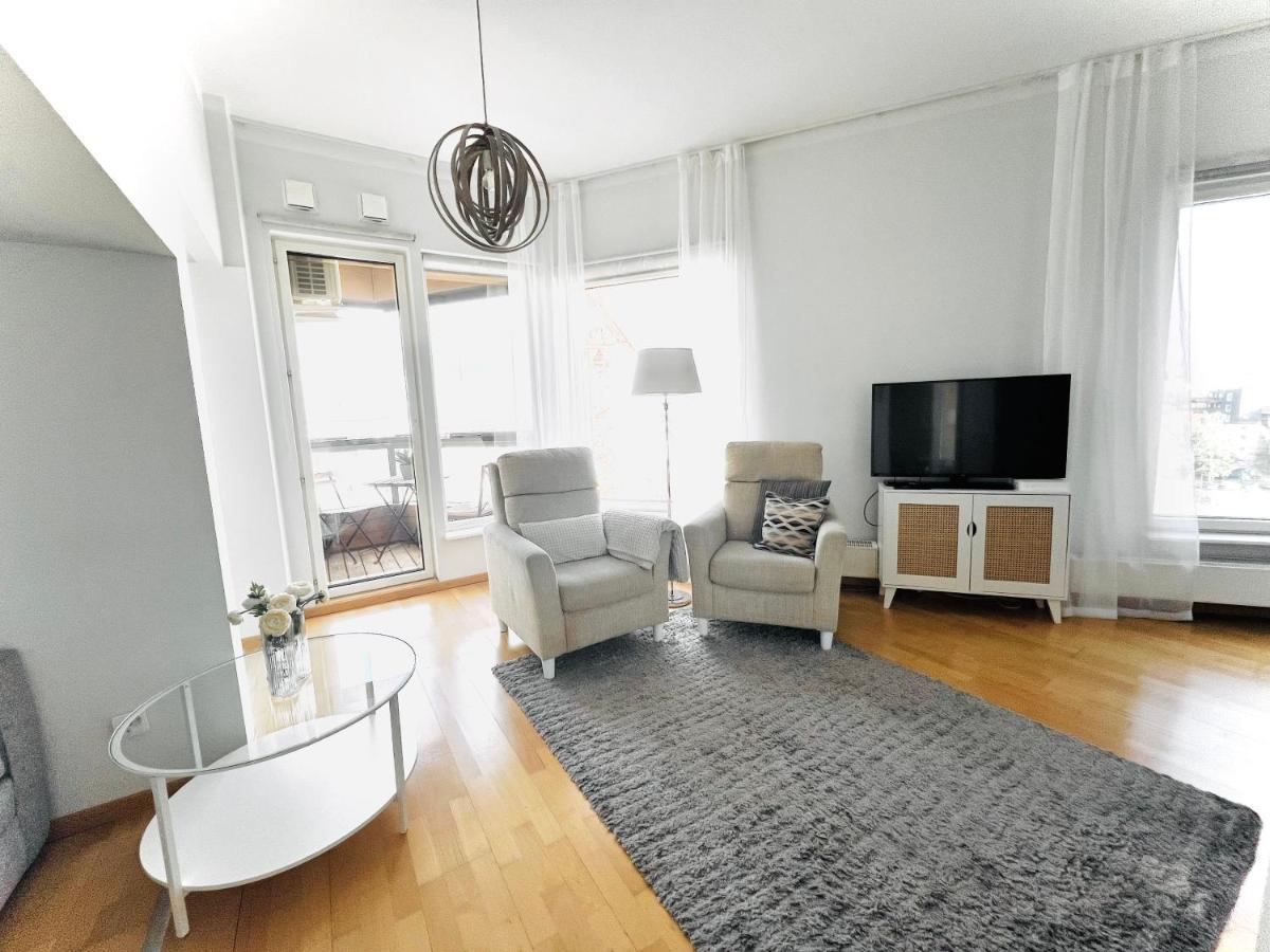 Lootsi Apartment With Sauna, Next To Old Town, City Center, Port Талин Екстериор снимка