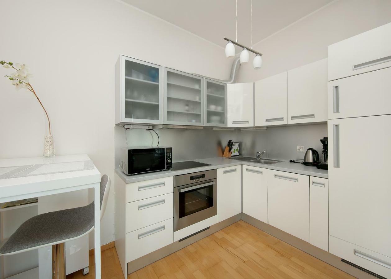 Lootsi Apartment With Sauna, Next To Old Town, City Center, Port Талин Екстериор снимка